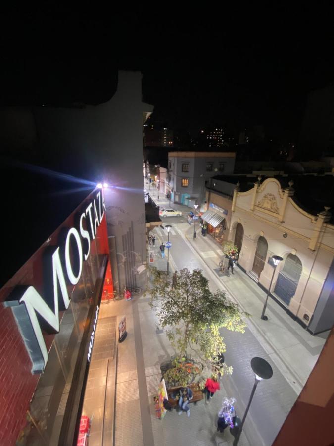 サンミゲルデトゥクマンSobre 25 De Mayo A La Par De Mcdonald'S Y Mostazaアパートメント エクステリア 写真